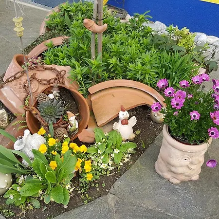 Gambarogno 6575 Frühstückspension San Nazzaro